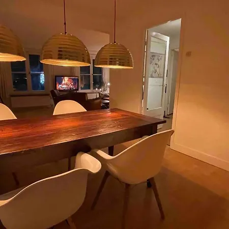 Centre Hilversum, 20 Minutes Train To Amsterdam Apartment Hilversum