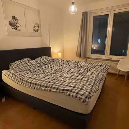 Centre Hilversum, 20 Minutes Train To Amsterdam Hilversum