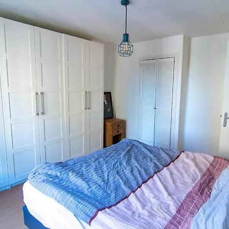 Centre Hilversum, 20 Minutes Train To Amsterdam * Hilversum