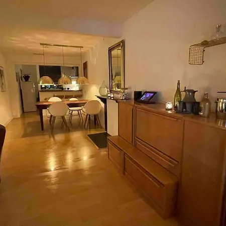 Centre Hilversum, 20 Minutes Train To Amsterdam